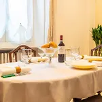Residenza Spezia - Hospitals, Lingotto & Metro Turin